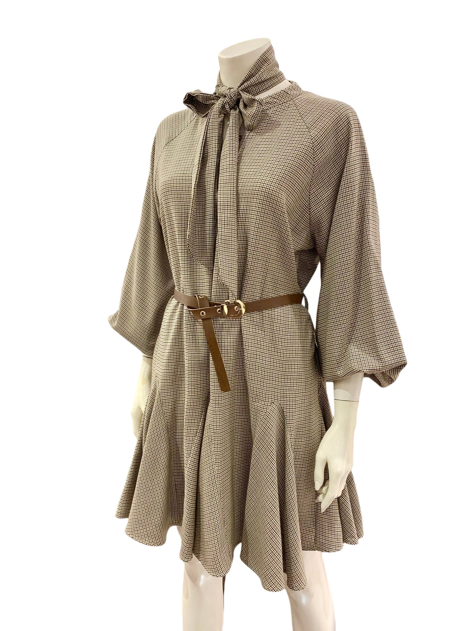 ABITO FIOCCO TABACCO