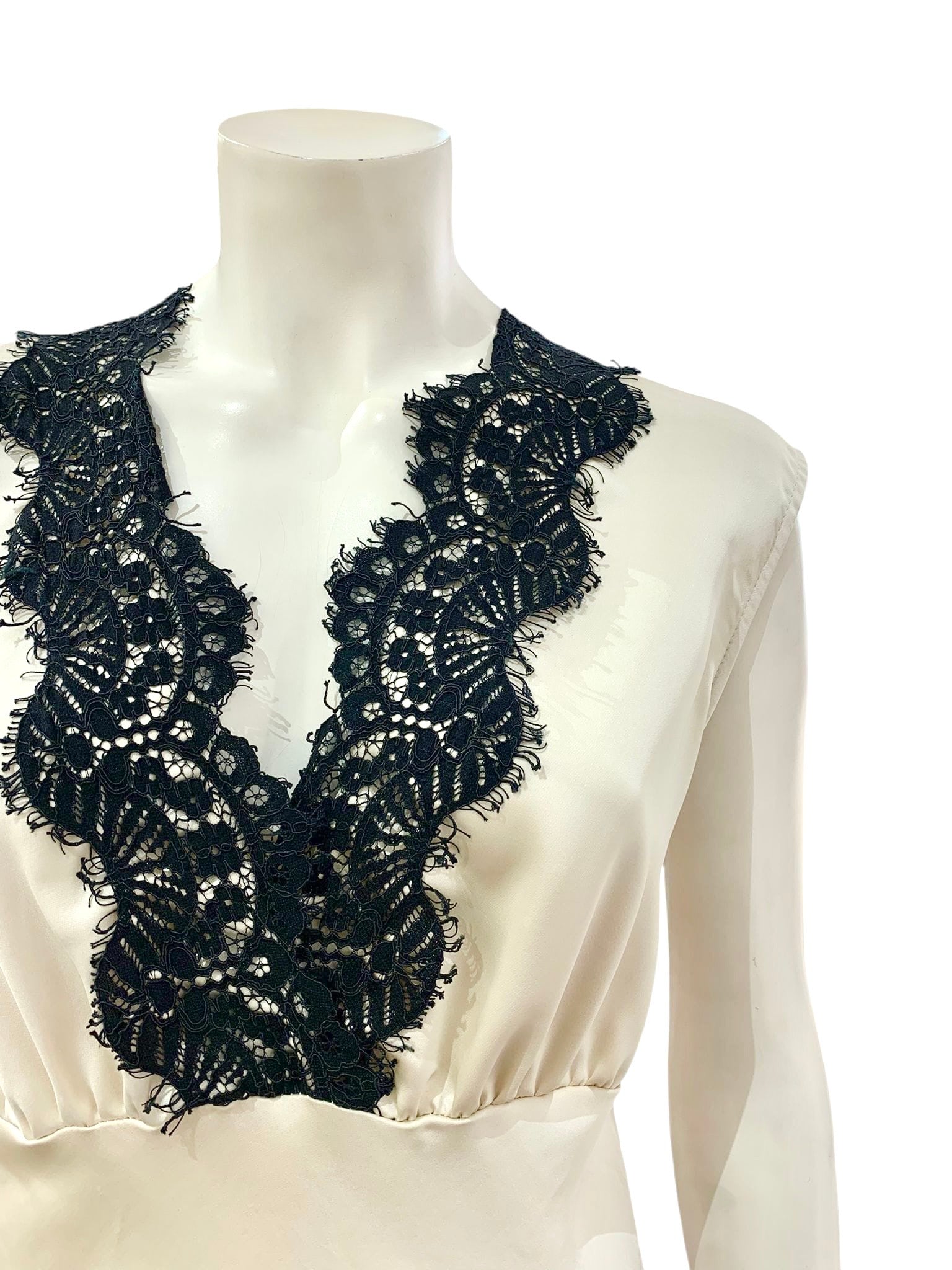 ABITO PIZZO AVORIO NERO